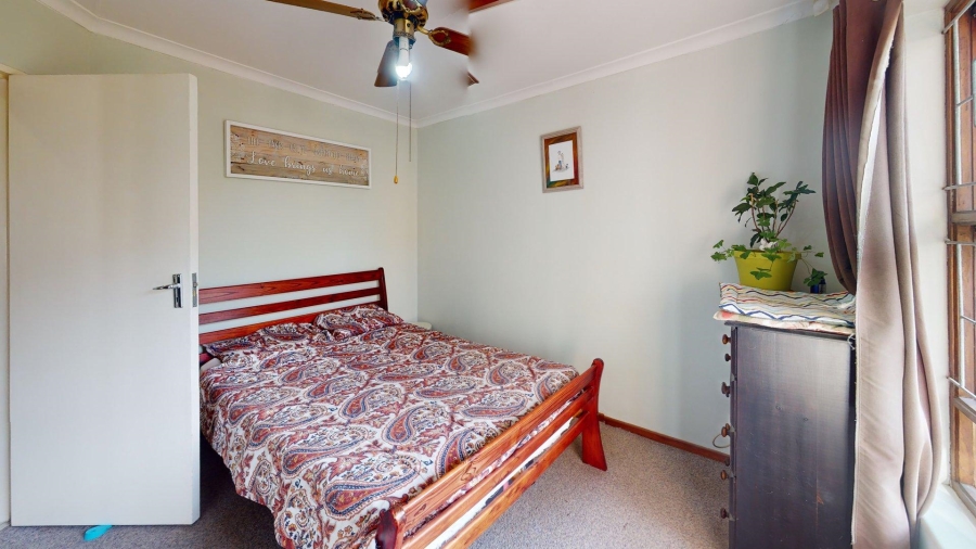 2 Bedroom Property for Sale in Sherwood Eastern Cape